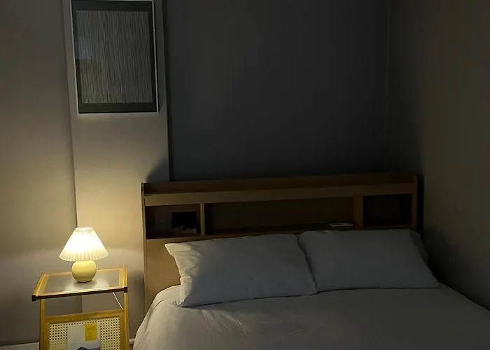 Cozy Corner # 1 Minute From Dongdaemun Station # Ddp # Pretty *