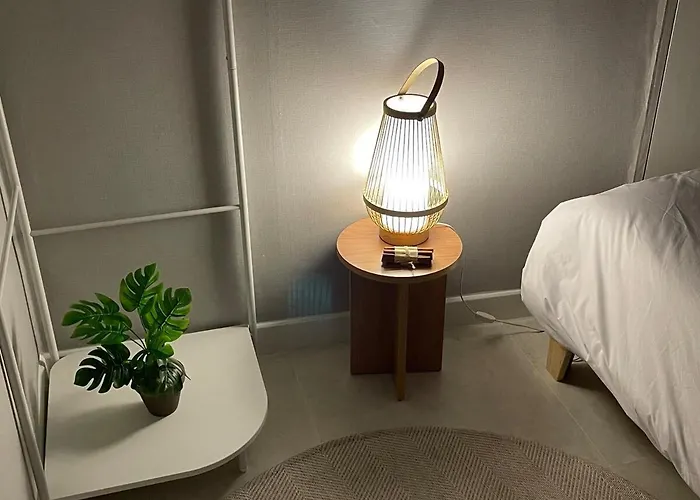 Cozy Corner # 1 Minute From Dongdaemun Station # Ddp # Pretty